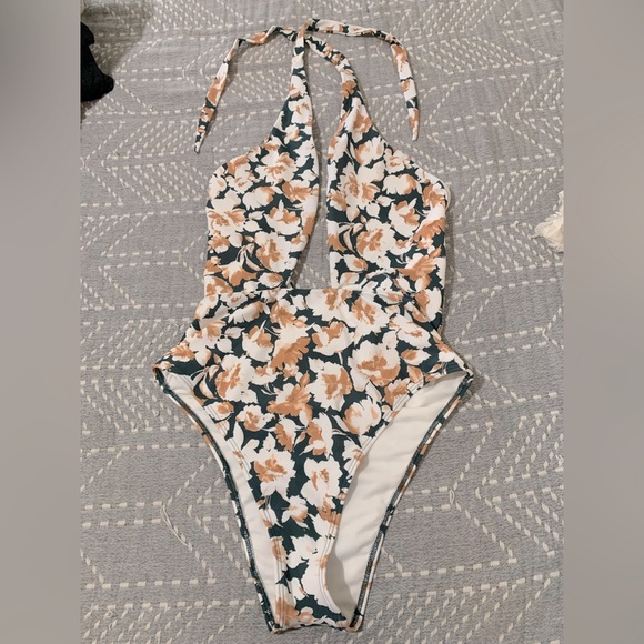 Abercrombie & Fitch One-Piece High Leg Cheeky Halter Cross Top Swimsuit Medium - Picture 7 of 9